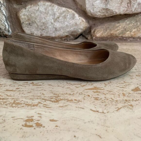 Me too  pointed toe flats size 6.5 - Picture 2 of 11